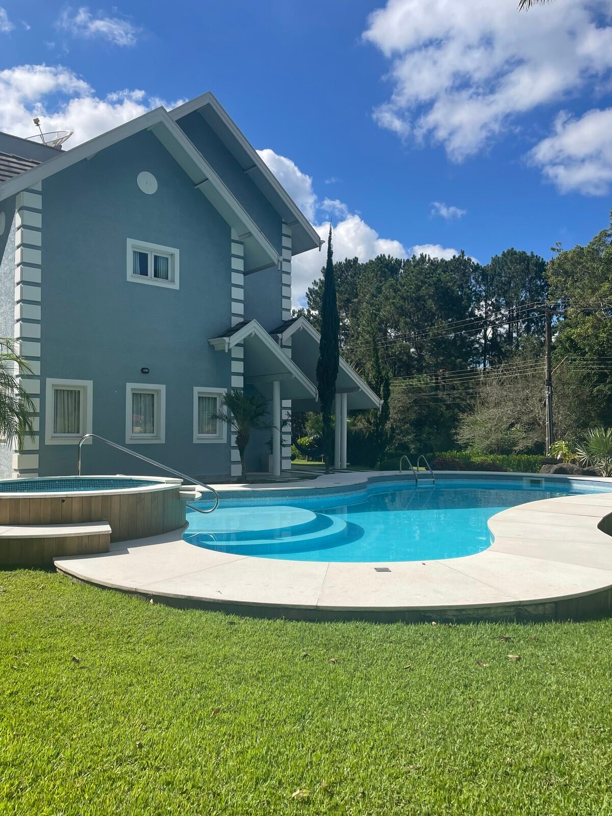 Piscina Irregular
