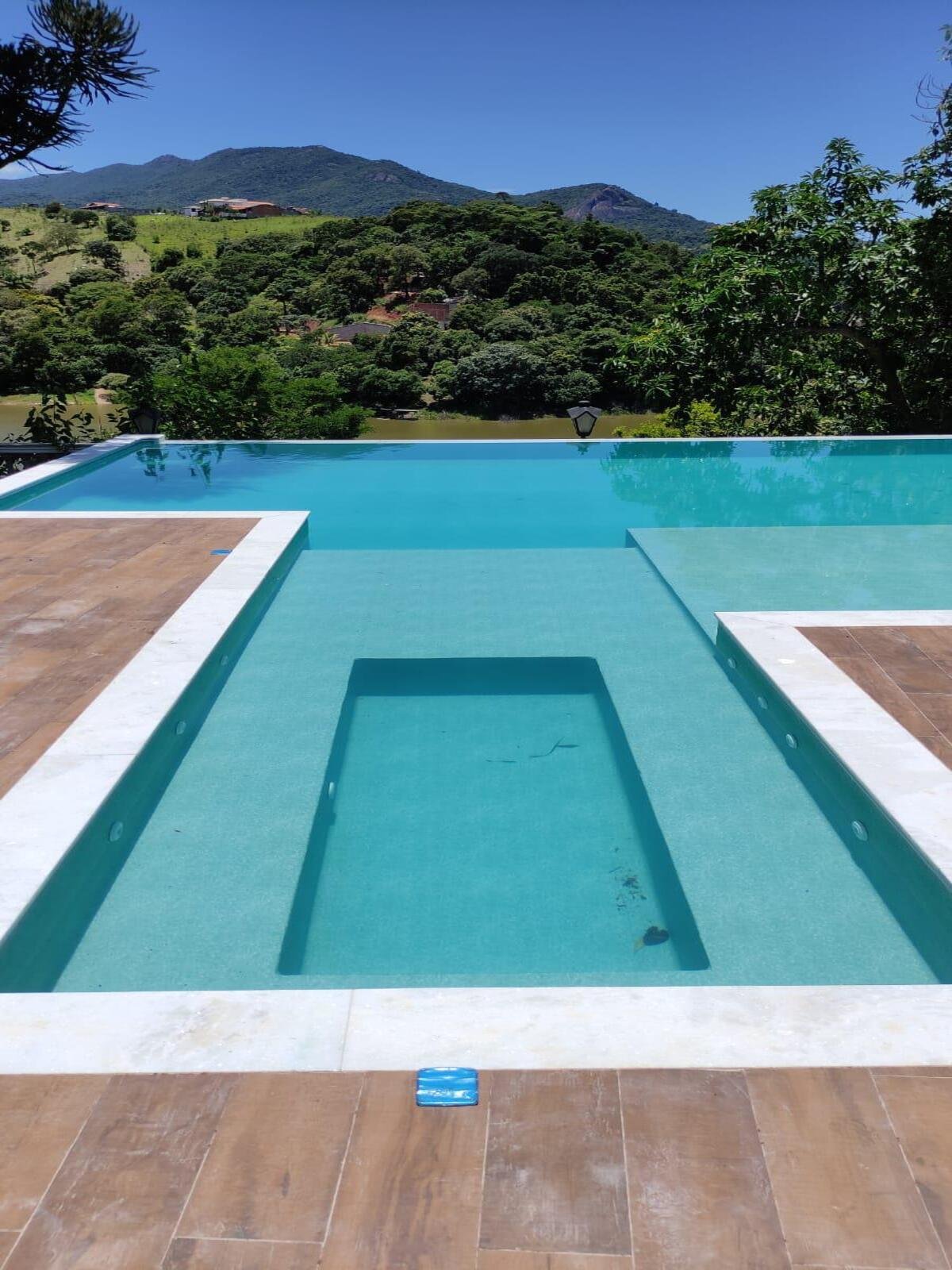 Piscina com Spa