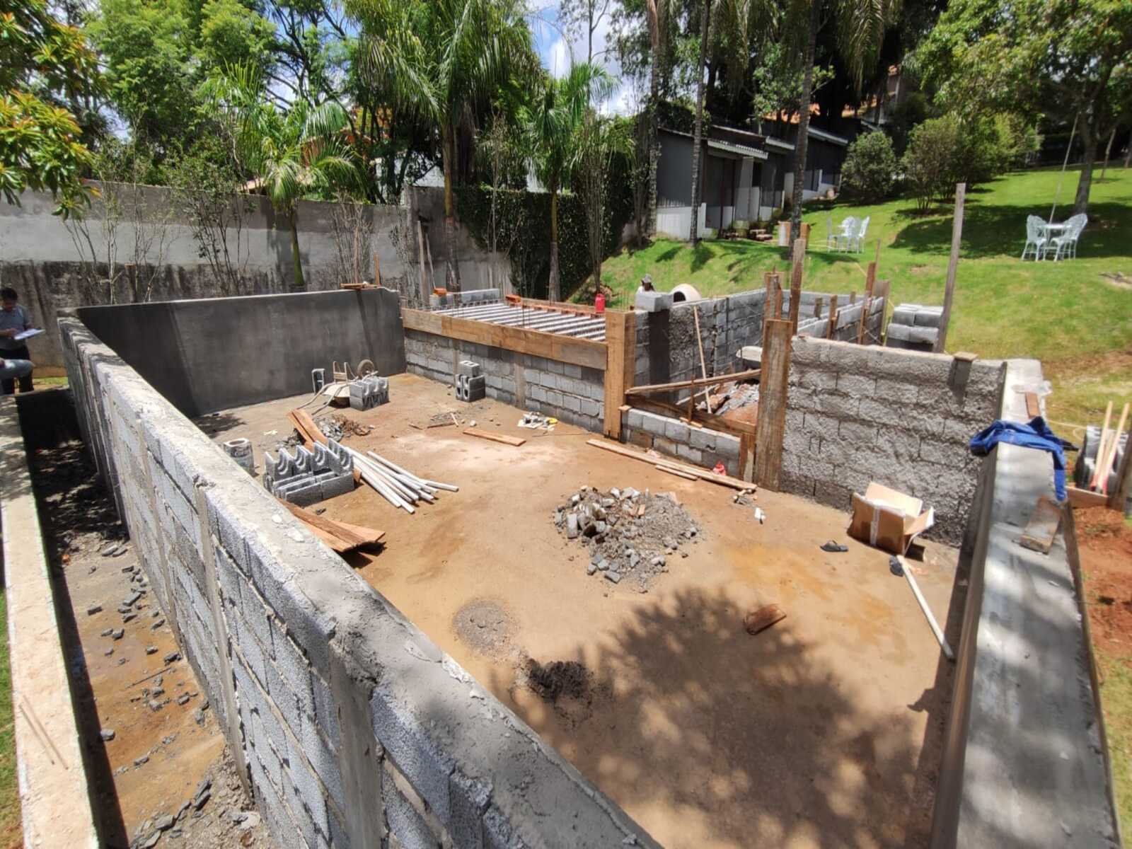 Construção Piscina 01