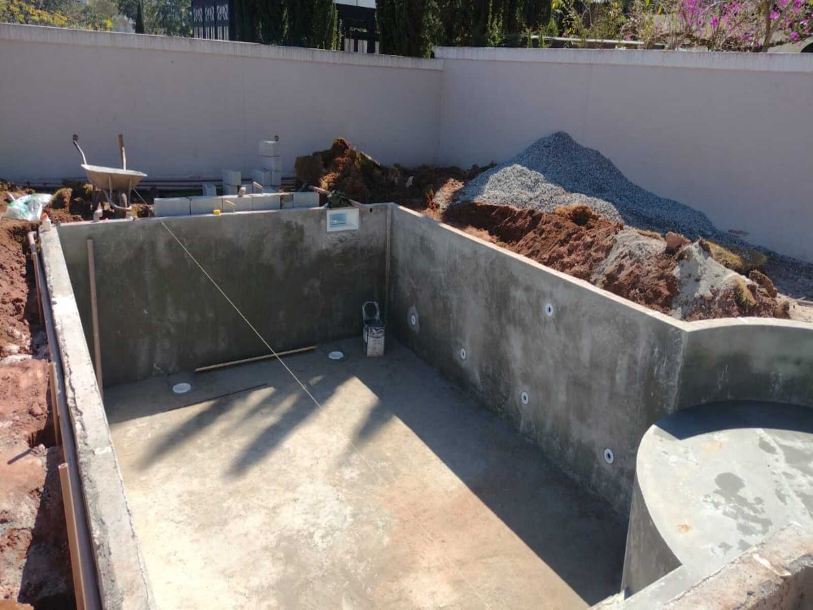 Dispositivos Piscina 02